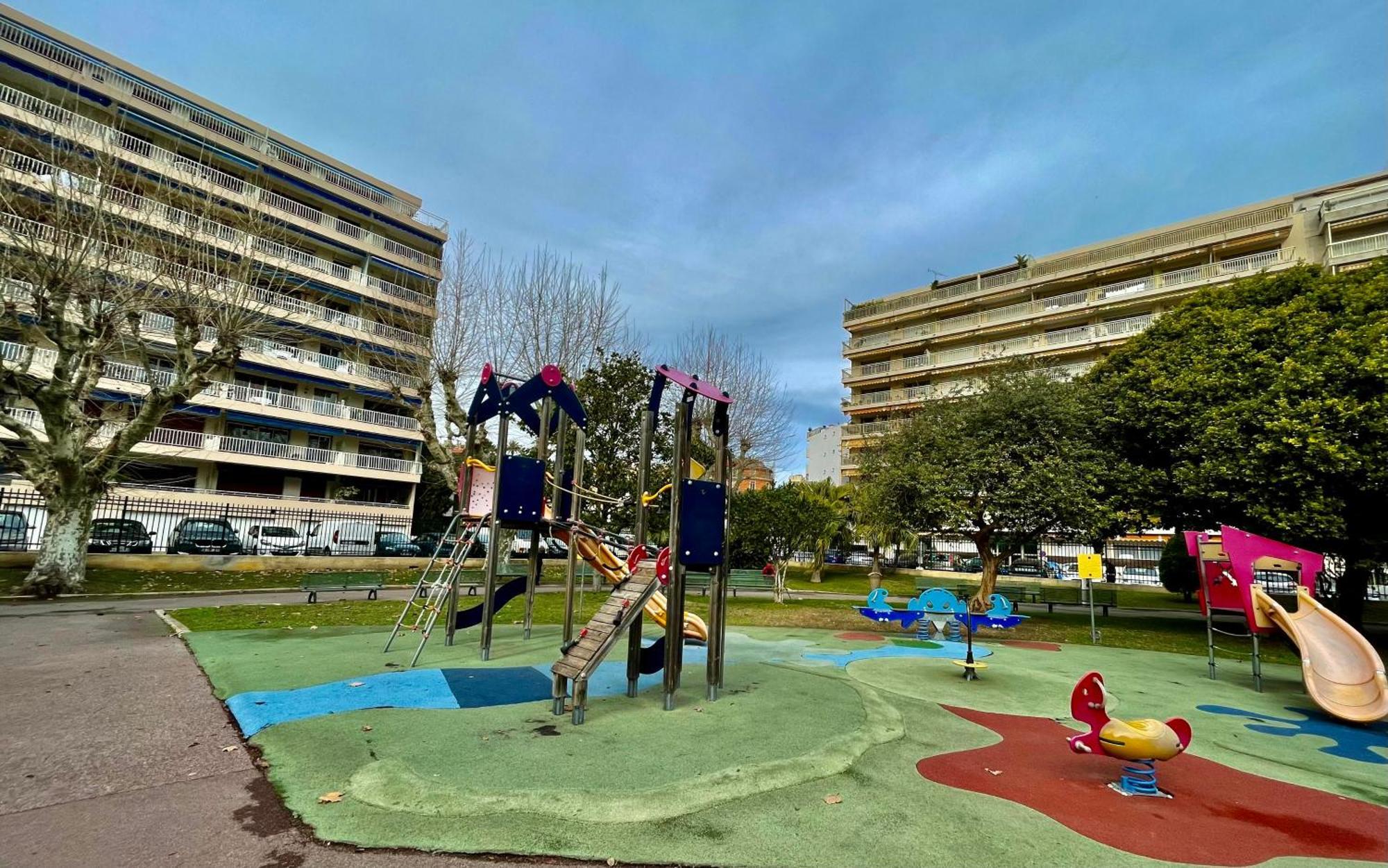 Vue Mer Exceptionnelle Sur Plage Du Midi En 1Re Ligne- 2 Chambres Κάννες Εξωτερικό φωτογραφία